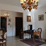 Bed & Breakfast Pergolesi 4*