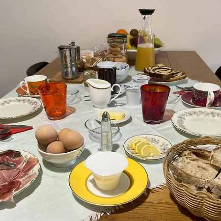 Pergolesi Bed & Breakfast 4*