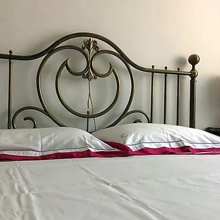 Pergolesi Nocleg ze śniadaniem 4*
