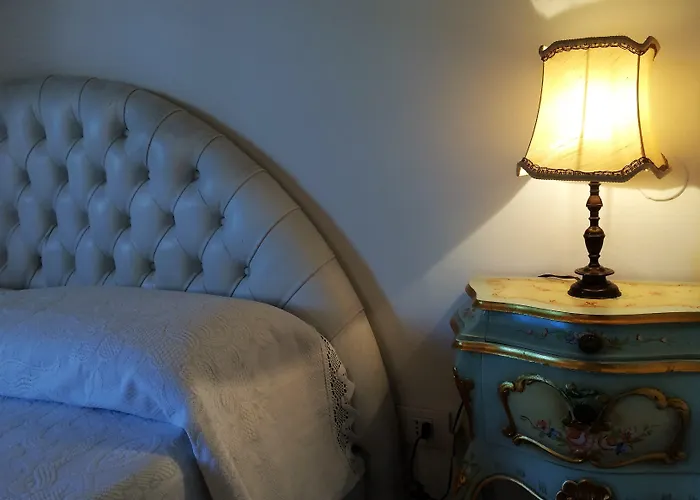 Bed & Breakfast Pergolesi 4*