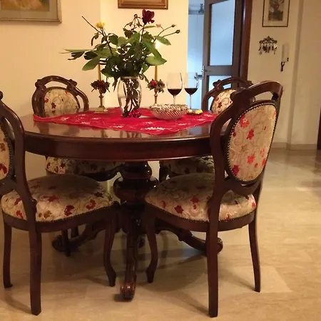 Oda ve Kahvaltı Pergolesi Verona